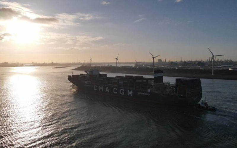 CMA CGM đặt hàng 22 tàu container mới