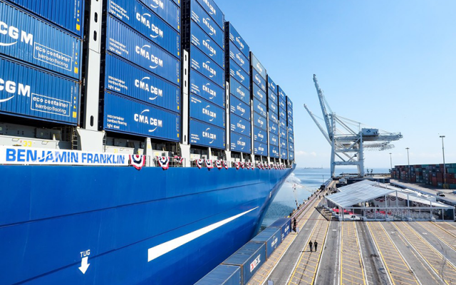 CMA CGM áp dụng phụ phí hàng lạnh mới trên toàn thế giới